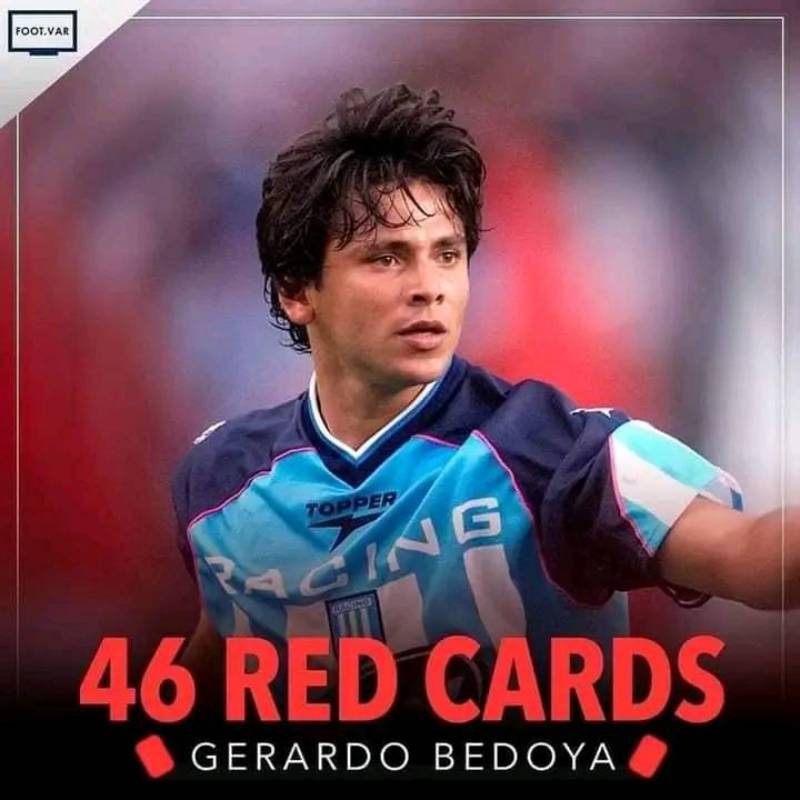 Gerardo Bedoya – 46 thẻ đỏ