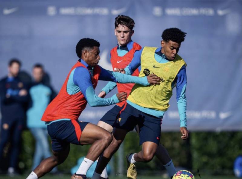 Triết lý thống nhất từ đội trẻ đến đội một