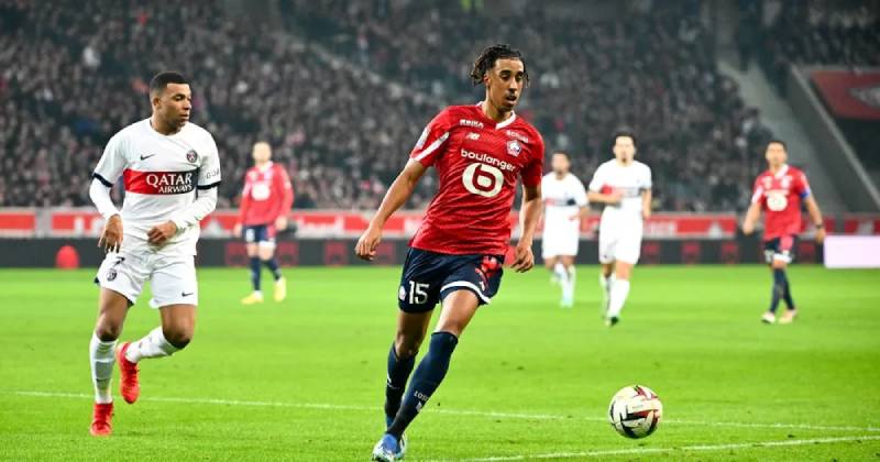 Xử lý bóng dưới áp lực